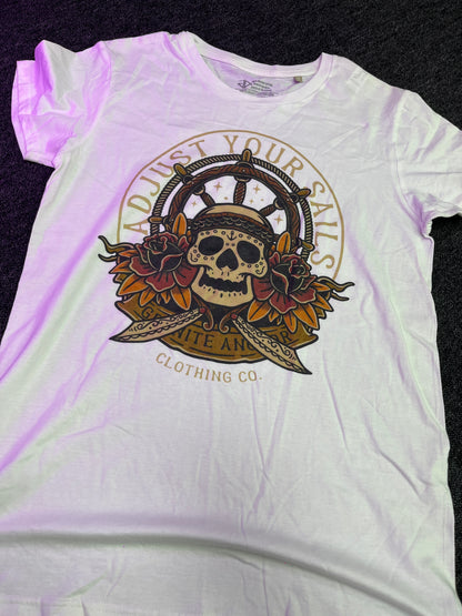 White Tshirt  - Adjust your Sails