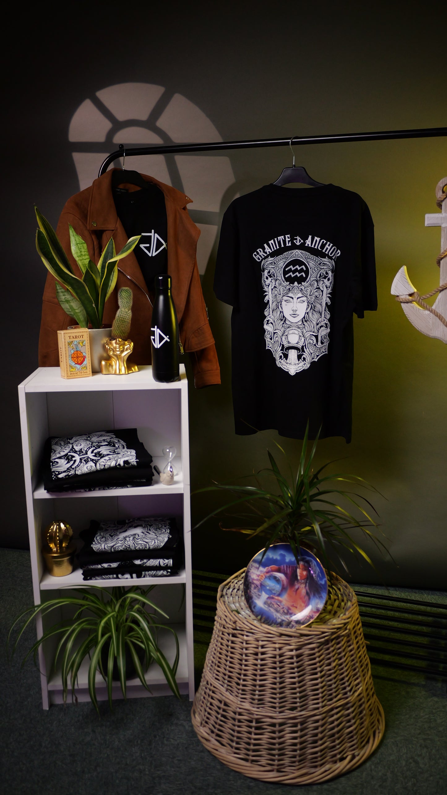 Zodiac Aquarius T-shirt